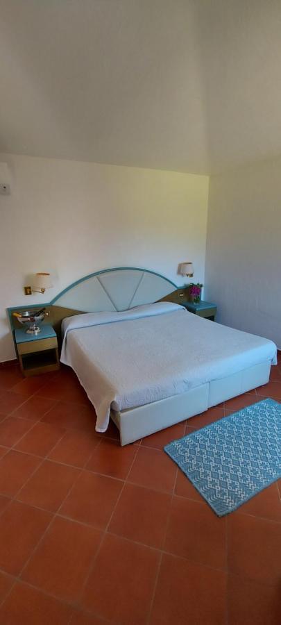 Hotel Pinocchio Arzachena Exterior photo